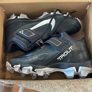 Nike Force Trout 8 Keystone Cleats Big Kids Sz 4Y